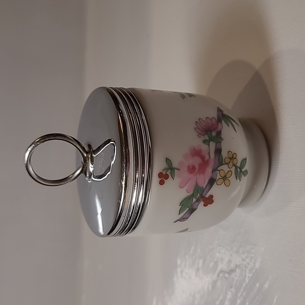 Vintage Royal worcester egg coddler one egg size used